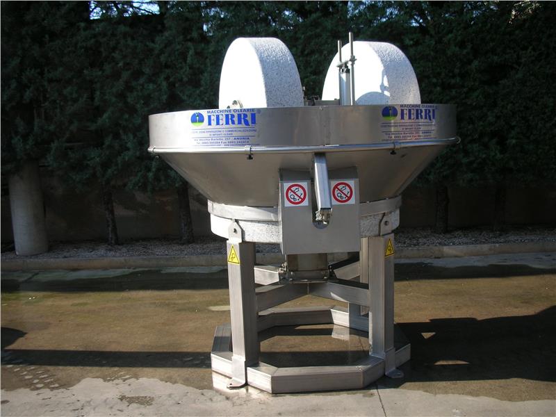 Molazze in granito-MACCHINE OLEARIE FERRI srl